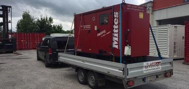 Mobiles 230 kVA emergency generator